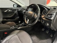 USED 2017 17 INFINITI Q30 1.5d City Black Hatchback 5dr Diesel Manual Euro 6 (s/s) (109 ps) +HEATED SEATS+1/2 LEATHER+FSH+