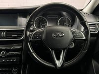 USED 2017 17 INFINITI Q30 1.5d City Black Hatchback 5dr Diesel Manual Euro 6 (s/s) (109 ps) +HEATED SEATS+1/2 LEATHER+FSH+