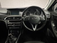 USED 2017 17 INFINITI Q30 1.5d City Black Hatchback 5dr Diesel Manual Euro 6 (s/s) (109 ps) +HEATED SEATS+1/2 LEATHER+FSH+