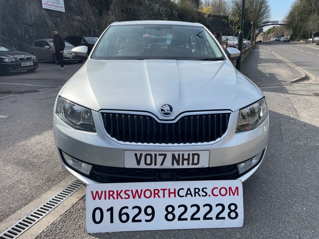 2017 Skoda Octavia 1.6L SE L 5dr - Photo 11