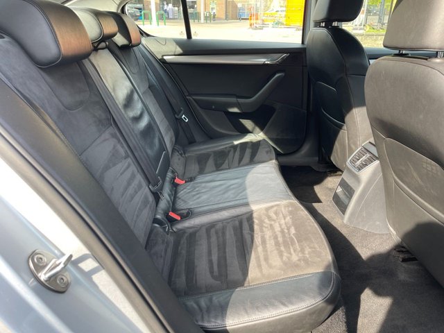 2017 Skoda Octavia 1.6L SE L 5dr - Photo 6