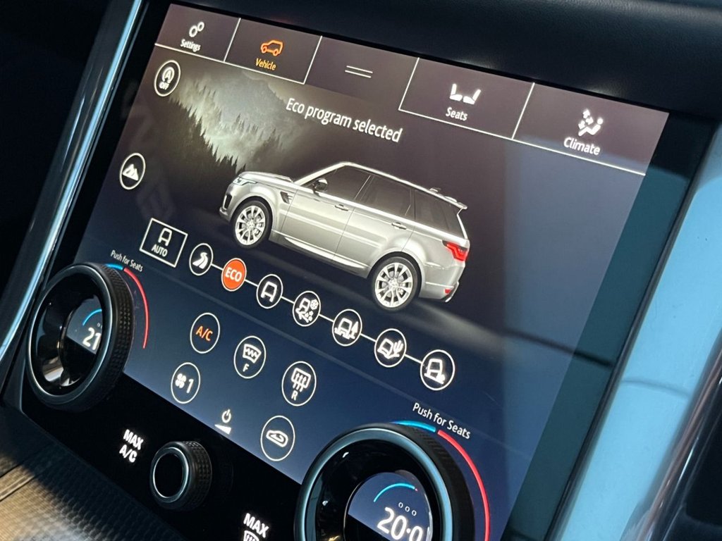 USED 2020 70 LAND ROVER RANGE ROVER SPORT 3.0 SD V6 HSE Dynamic SUV 5dr Diesel Auto 4WD Euro 6 (s/s) (306 ps) 