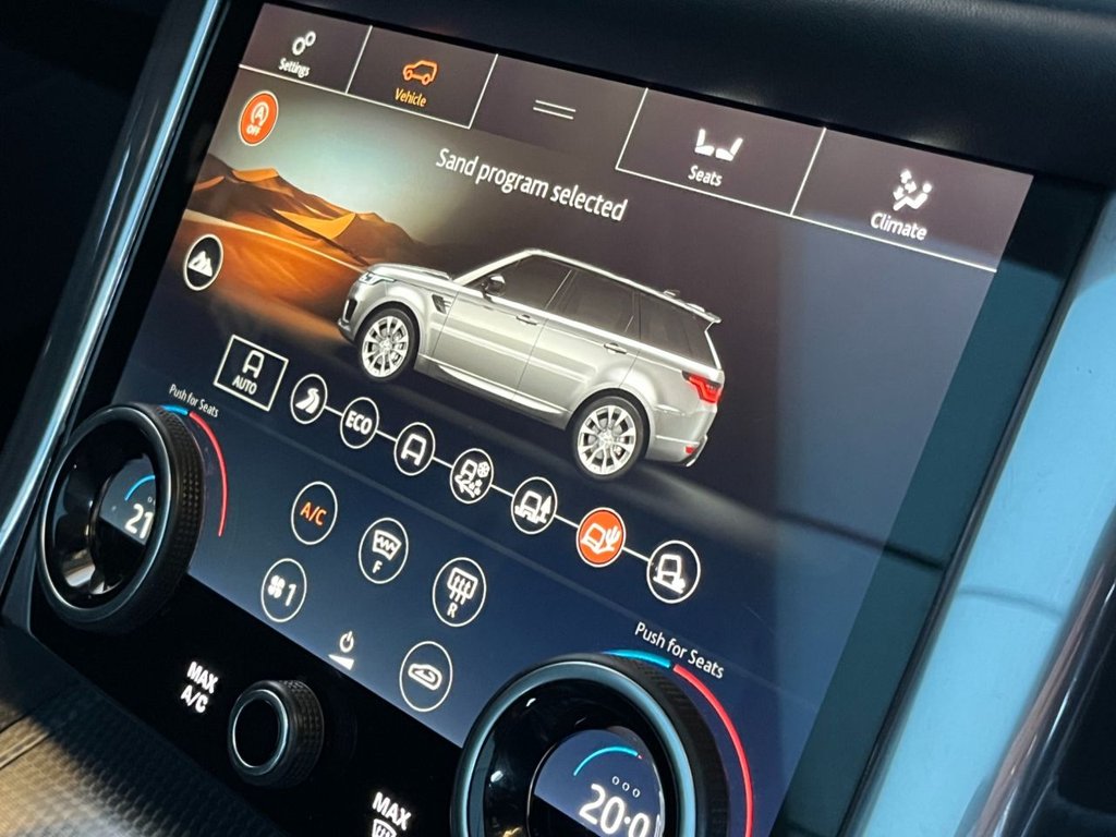 USED 2020 70 LAND ROVER RANGE ROVER SPORT 3.0 SD V6 HSE Dynamic SUV 5dr Diesel Auto 4WD Euro 6 (s/s) (306 ps) 