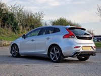 USED 2014 Y VOLVO V40 1.6 D2 R-Design Hatchback 5dr Diesel Manual Euro 5 (s/s) (115 ps) 
