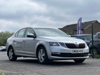 View our Skoda Octavia