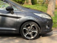 USED 2009 58 FORD FIESTA 1.4 Titanium Hatchback 5dr Petrol Manual (133 g/km, 94 bhp) 