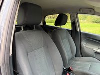 USED 2009 58 FORD FIESTA 1.4 Titanium Hatchback 5dr Petrol Manual (133 g/km, 94 bhp) 
