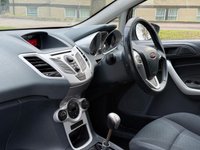 USED 2009 58 FORD FIESTA 1.4 Titanium Hatchback 5dr Petrol Manual (133 g/km, 94 bhp) 