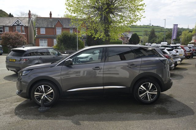 2022 PEUGEOT 3008 1.2 PureTech Allure SUV 5dr Petrol Manual Euro 6 (s/s) (130 ps) - Photo 4