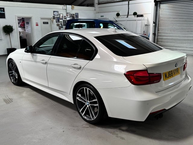 View our BMW 3 SERIES