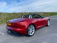 USED 2013 13 JAGUAR F-TYPE 3.0 V6 Convertible 2dr Petrol Auto Euro 5 (s/s) (340 ps) LAST OWNER 9 YEARS - JUST 18,000 MILES - STUNNING COLOUR COMBINATION - CREAM LEATHER TRIMMED INTERIOR