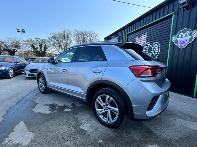 2022 VOLKSWAGEN T-ROC 1.5 TSI R-Line SUV 5dr Petrol Manual Euro 6 (s/s) (150 ps) - Photo 3