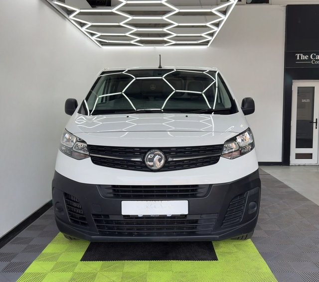 2020 VAUXHALL VIVARO - Photo 4