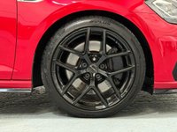 USED 2017 67 VOLKSWAGEN GOLF 2.0 TSI BlueMotion Tech R Estate 5dr Petrol DSG 4Motion Euro 6 (s/s) (310 ps) WARRANTY