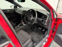 USED 2017 67 VOLKSWAGEN GOLF 2.0 TSI BlueMotion Tech R Estate 5dr Petrol DSG 4Motion Euro 6 (s/s) (310 ps) WARRANTY