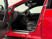 USED 2017 67 VOLKSWAGEN GOLF 2.0 TSI BlueMotion Tech R Estate 5dr Petrol DSG 4Motion Euro 6 (s/s) (310 ps) WARRANTY