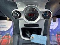 USED 2009 09 FORD FIESTA 1.4 Titanium Hatchback 5dr Petrol Manual (133 g/km, 94 bhp) ABS+USB