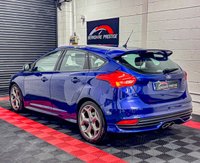 USED 2015 65 FORD FOCUS 2.0 TDCi ST-2 Hatchback 5dr Diesel Manual Euro 6 (s/s) (185 ps) 