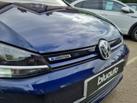 USED 2018 68 VOLKSWAGEN GOLF 1.5 TSI EVO SE Nav Hatchback 5dr Petrol DSG Euro 6 (s/s) (130 ps) Dual zone climate control A/C, Satellite navigation, Adaptive cruise control, Bluetooth connectivity for calls and music, Voice control, USB input, Front traffic assist, Keyless drive, Auto dimming rear view mirror, DAB radio, Ambient lighting, LED daytime running lights, Front & Rear parking sensors, Rear Parking Camera, Power Folding Mirrors, USB, AUX, Keyless Entry, Different Drive Modes Auto headlights, 16" Alloy wheels, Apple Carplay & Android Auto.