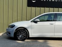 USED 2018 68 VOLKSWAGEN GOLF 1.6 TDI SE Nav Hatchback 5dr Diesel DSG Euro 6 (s/s) (115 ps) 