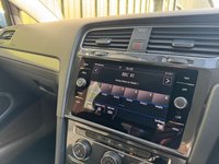 USED 2018 68 VOLKSWAGEN GOLF 1.6 TDI SE Nav Hatchback 5dr Diesel DSG Euro 6 (s/s) (115 ps) 