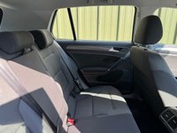 USED 2018 68 VOLKSWAGEN GOLF 1.6 TDI SE Nav Hatchback 5dr Diesel DSG Euro 6 (s/s) (115 ps) 