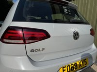 USED 2018 68 VOLKSWAGEN GOLF 1.6 TDI SE Nav Hatchback 5dr Diesel DSG Euro 6 (s/s) (115 ps) 