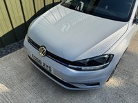 USED 2018 68 VOLKSWAGEN GOLF 1.6 TDI SE Nav Hatchback 5dr Diesel DSG Euro 6 (s/s) (115 ps) 