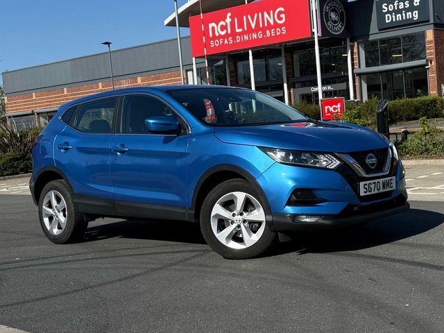 View our NISSAN QASHQAI