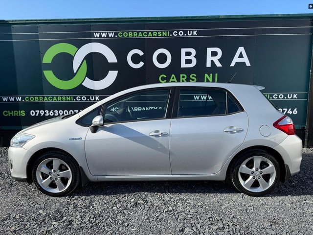 2011 Toyota Auris 1.8 VVT-h T Spirit Hatchback 5dr Petrol Hybrid CVT Euro 5 (s/s) (136 ps)