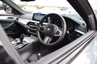 USED 2019 69 BMW 5 SERIES 2.0 530e 9.2kWh M Sport Saloon 4dr Petrol Plug-in Hybrid Auto Euro 6 (s/s) (252 ps) M PERFORMANCE STYLING / FSH