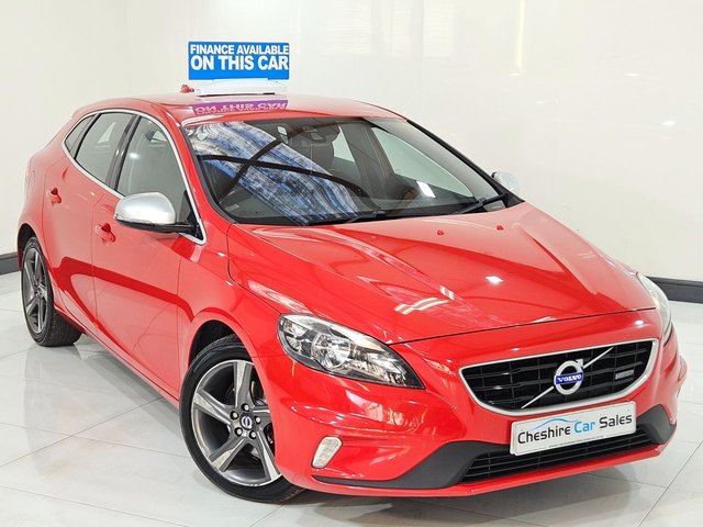 View our VOLVO V40