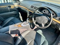 USED 2005 05 MERCEDES-BENZ E-CLASS 2.1 E220 CDI Avantgarde Saloon 4dr Diesel Automatic (188 g/km, 150 bhp) 
