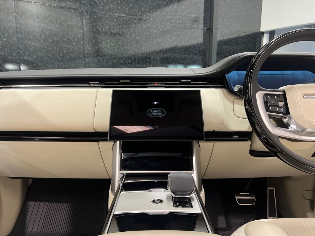 USED 2024 24 LAND ROVER RANGE ROVER 3.0 D350 MHEV Autobiography SUV 5dr Diesel Auto 4WD Euro 6 (s/s) (LWB, 7Seat) (350 ps) 7 SEAT|DEPLOYABLE TOW BAR|HUD