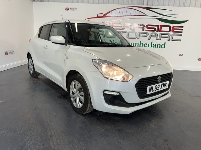 View our SUZUKI SWIFT