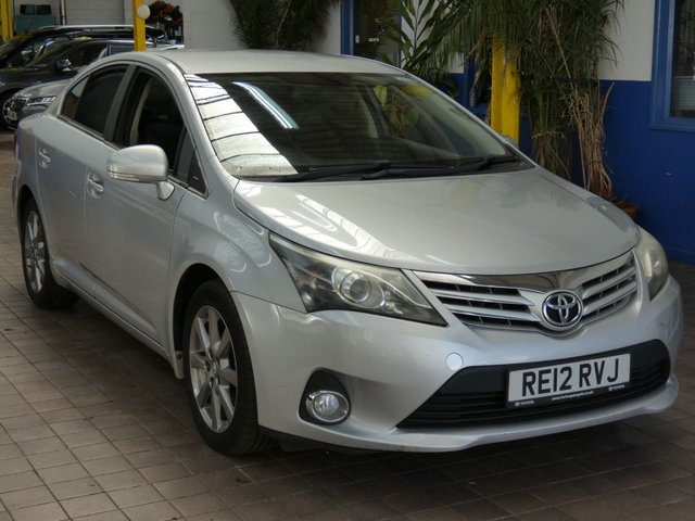2012 12 Toyota Avensis 2.0 D-4D T4 Saloon 4dr Diesel Manual Euro 5 (126 ps)