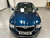 USED 2013 62 SKODA SUPERB 2.0 TDI Elegance Hatchback 5dr Diesel DSG Euro 5 (140 ps) 18" BLACK ALLOYS+LEATHER+NAV