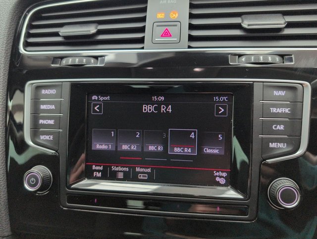 USED 2014 Volkswagen Golf 1.4 TSI Bluemotion Tech Act GT Hatchback 5dr Petrol Manual Euro 6 (s/S) (150 Ps) Bluetooth+navigation