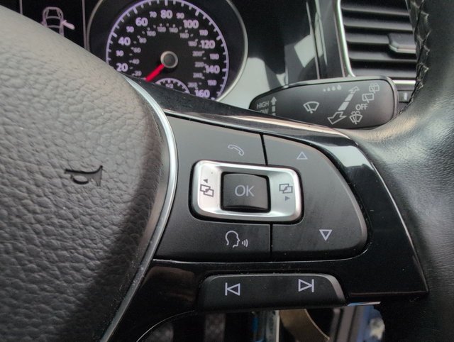 USED 2014 Volkswagen Golf 1.4 TSI Bluemotion Tech Act GT Hatchback 5dr Petrol Manual Euro 6 (s/S) (150 Ps) Bluetooth+navigation