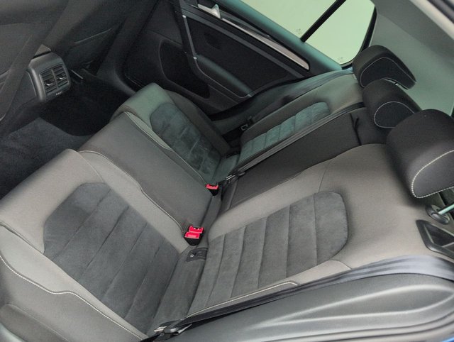 USED 2014 Volkswagen Golf 1.4 TSI Bluemotion Tech Act GT Hatchback 5dr Petrol Manual Euro 6 (s/S) (150 Ps) Bluetooth+navigation