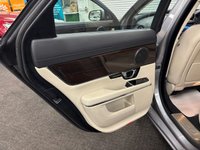 USED 2014 64 JAGUAR XJ 3.0d V6 Portfolio Saloon 4dr Diesel Auto Euro 5 (s/s) (275 ps) UK DELIVERY FLAT FEE &pound;175 (SUBJECT TO DEAL) *OVER 100 IMAGES ON OUR WEBSITE*BESPOKE FINANCE ARRANGED*PART EXCHANGE WELCOME*ALL VEHICLES HPI CLEAR