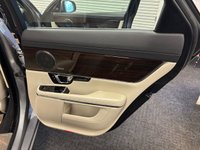 USED 2014 64 JAGUAR XJ 3.0d V6 Portfolio Saloon 4dr Diesel Auto Euro 5 (s/s) (275 ps) UK DELIVERY FLAT FEE &pound;175 (SUBJECT TO DEAL) *OVER 100 IMAGES ON OUR WEBSITE*BESPOKE FINANCE ARRANGED*PART EXCHANGE WELCOME*ALL VEHICLES HPI CLEAR