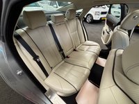 USED 2014 64 JAGUAR XJ 3.0d V6 Portfolio Saloon 4dr Diesel Auto Euro 5 (s/s) (275 ps) UK DELIVERY FLAT FEE &pound;175 (SUBJECT TO DEAL) *OVER 100 IMAGES ON OUR WEBSITE*BESPOKE FINANCE ARRANGED*PART EXCHANGE WELCOME*ALL VEHICLES HPI CLEAR