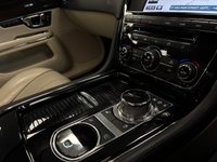 USED 2014 64 JAGUAR XJ 3.0d V6 Portfolio Saloon 4dr Diesel Auto Euro 5 (s/s) (275 ps) UK DELIVERY FLAT FEE &pound;175 (SUBJECT TO DEAL) *OVER 100 IMAGES ON OUR WEBSITE*BESPOKE FINANCE ARRANGED*PART EXCHANGE WELCOME*ALL VEHICLES HPI CLEAR