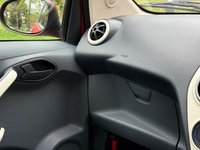 USED 2010 60 FORD KA 1.2 Edge Hatchback 3dr Petrol Manual Euro 4 (69 ps) 