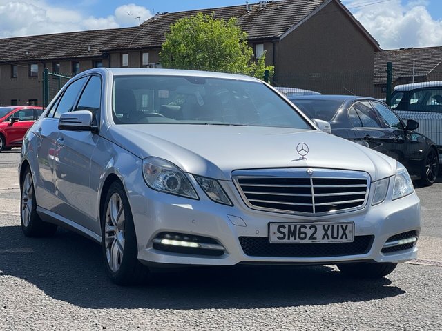 2013 Mercedes-Benz E-Class 2.1 E300dh BlueTEC Saloon 4dr Diesel Hybrid G-Tronic+ Euro 5 (s/s) (231 ps) photo