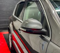 USED 2014 VOLKSWAGEN TIGUAN 2.0 TDI BlueMotion Tech Match SUV 5dr Diesel DSG 4WD Euro 5 (s/s) (140 ps) 
