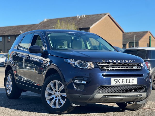 View our Land Rover Discovery Sport 2.0 TD4 SE Tech SUV 5dr Diesel Auto 4WD Euro 6 (s/s) (180 ps)