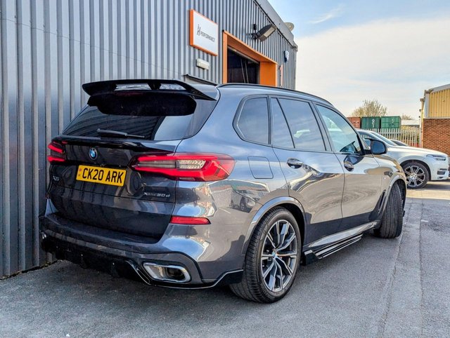 2020 BMW X5 - Photo 11