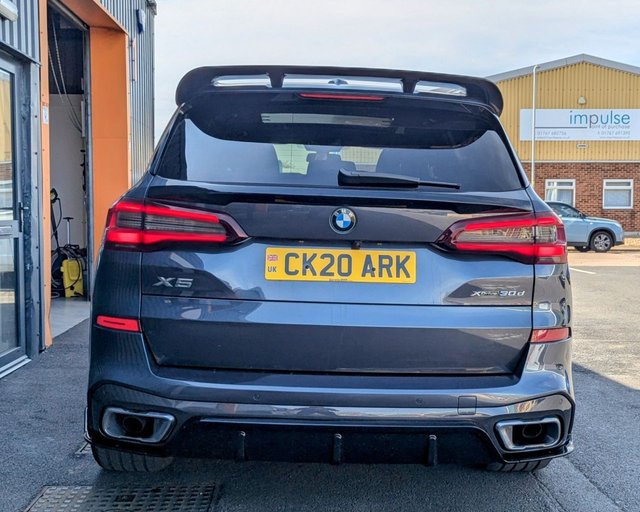 2020 BMW X5 - Photo 9